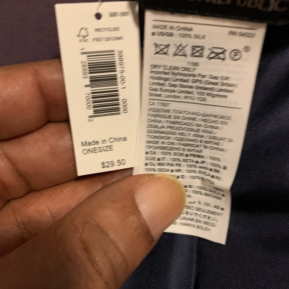 Pocket Square - Picture 2 of 4